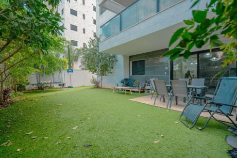 למכירה בחריש דירת 4 חדרים בשכונת אבני חן