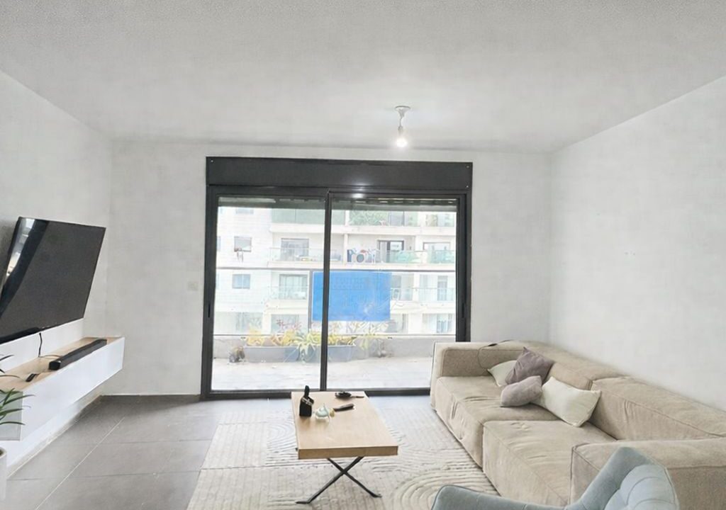 WhatsApp Image 2026-03-08 at 11.14.50 (1)