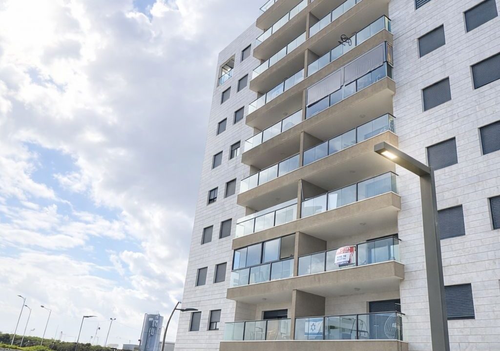 WhatsApp Image 2026-03-08 at 11.14.51 (1)