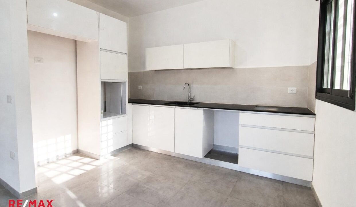 WhatsApp Image 2026-03-24 at 13.31.25