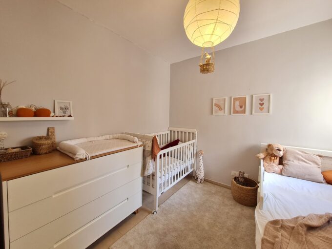 למכירה בחריש דירת 4 חדרים בשכונת אבני חן