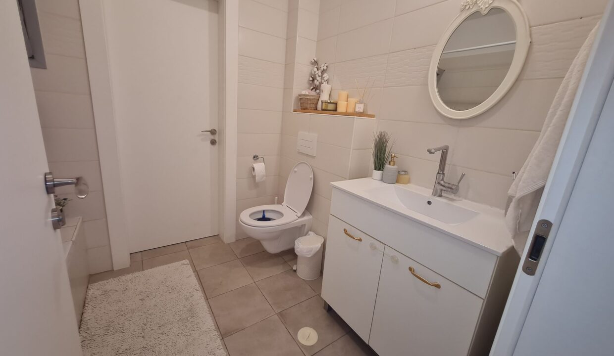 WhatsApp Image 2026-03-29 at 13.45.13 (1)