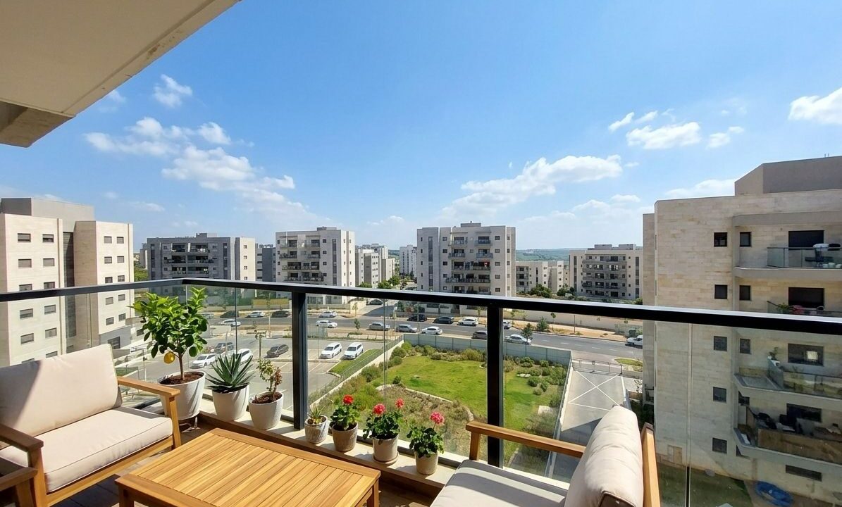 WhatsApp Image 2026-03-31 at 14.19.59 (1)